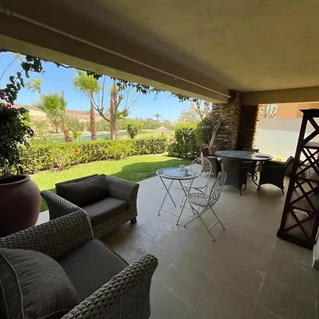 Con Jardin Privado Y Vistas Al Lago,valle Del Golf Agv Vera